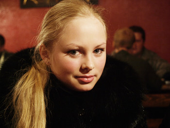 Blonde / ***