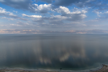 Dead Sea / ...