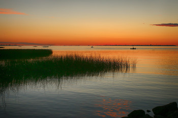On the evening sunset / ***