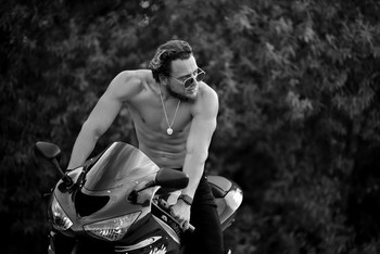 &nbsp; / Org: 
@motoschool_grand
@ff_fotoclub 
@zaryadfit
 mod: @anton.tolmachev.23