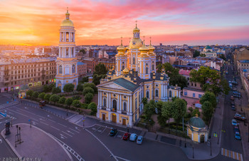 St. Vladimir&#39;s Cathedral / ***