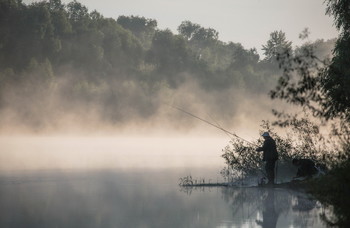 Morning fisherman. / ***
