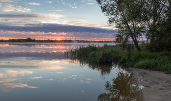 On the lake / ***