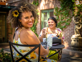 Happinnes exists! / ....