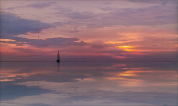 &nbsp; / - - - - - -