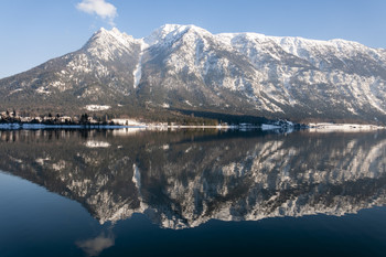 Reflection / ...