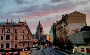 Fog dissipates / ***