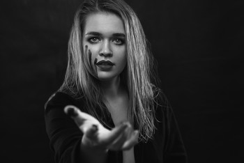 Nika / ***