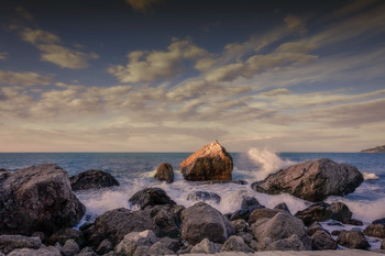 Morning at Sea / ***