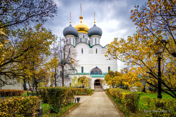 Smolensky Cathedral / ***