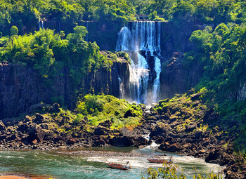 Iguazu Falls / ***