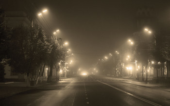 &nbsp; / Road in the Night///
