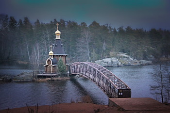 Church of St. Andrew the Apostle on Vuoksa. / ***
