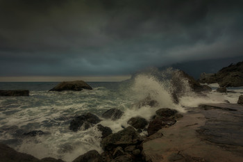 Cloudy evening / ***