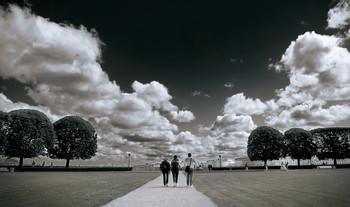 Road to clouds / ***