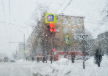 Snow / ***