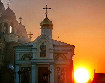 Fog dissipates / ***