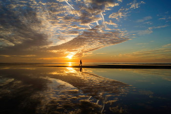 At the end of the earth / ***