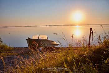 Morning Fishing / ***