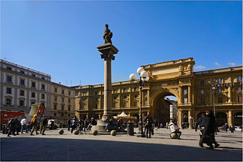 Florence / ***