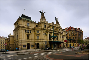 Prague / ***