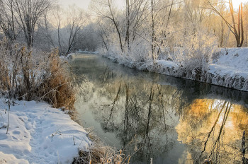 Winter river / ***