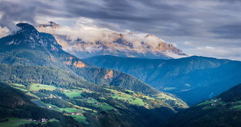 Evening light. / ***