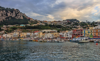 Capri / ***