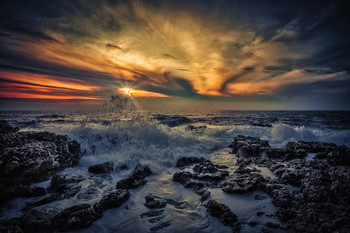 Sunset / ***