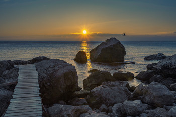 Sunset / ***