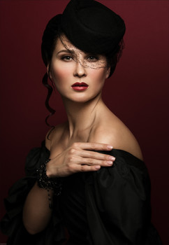 &nbsp; / Md: Ekaterina Velikaya
Make up &amp; hair: Olga Chursina