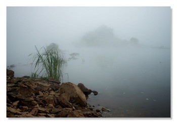 Fog dissipates / ***