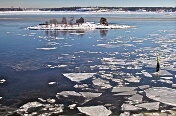 Islet / ***