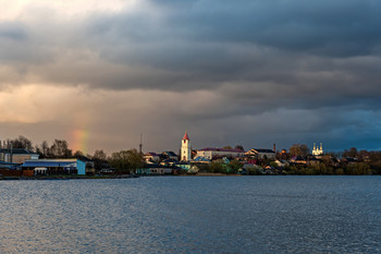 After the rain / ***