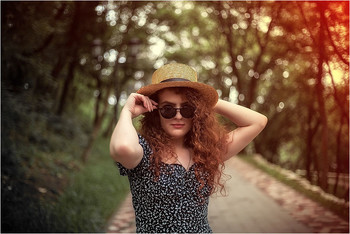 On the outskirts / ***