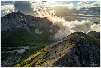 Lovcen Mountain, Cetinje, Montenegro / Lovcen Mountain, Cetinje, Montenegro captured with Nikon D5600 and 18-105mm kit lens (18mm, @f11).