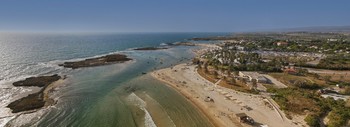 Dor HaBonim Beach / Israel