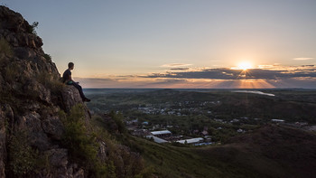 Admiring the sunset / ***