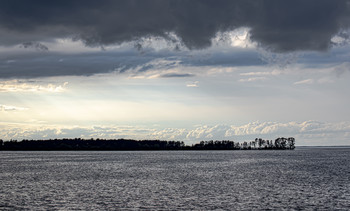 Before the storm / ***