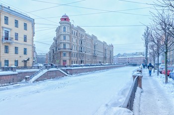 Griboyedov Canal / ***