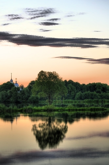 Sunset on the pond
