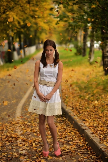 Fall, fall, fall ...
