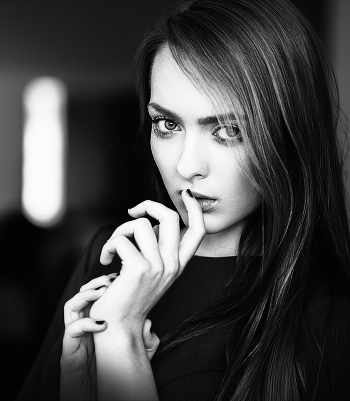 Alena_