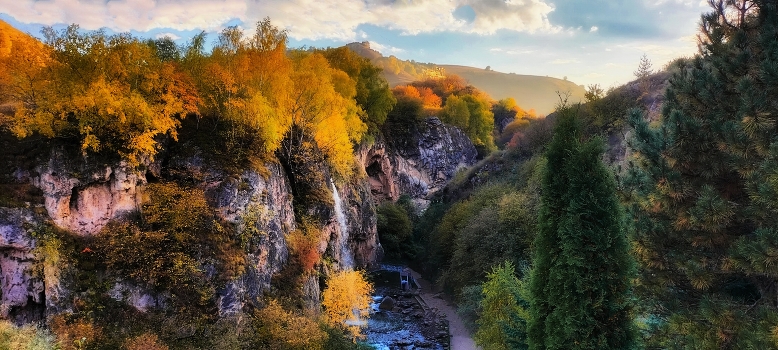 Autumn in the mountains