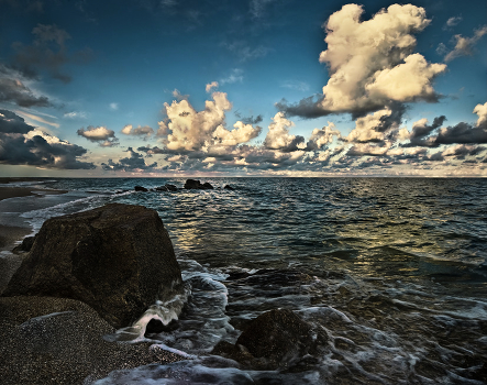 May evening on the Azov
