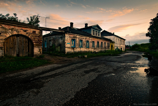 Вечер уездного города