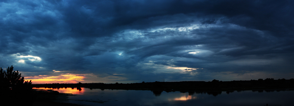 Birth of a storm over the Dnieper