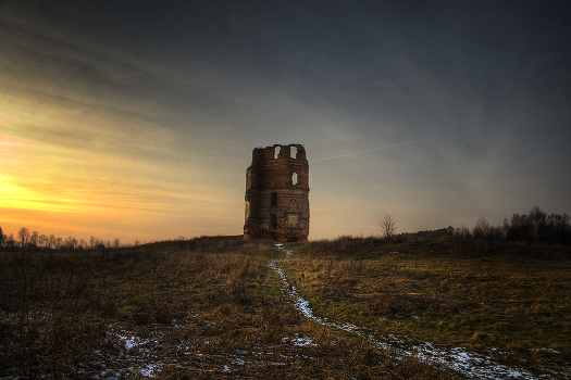 | Castle ruins |
