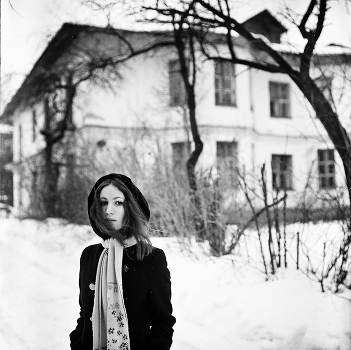 Sasha (the portrait of a black tree)