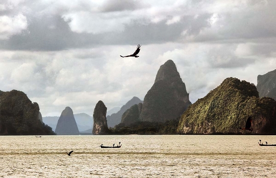 Islands in the Indian Ocean